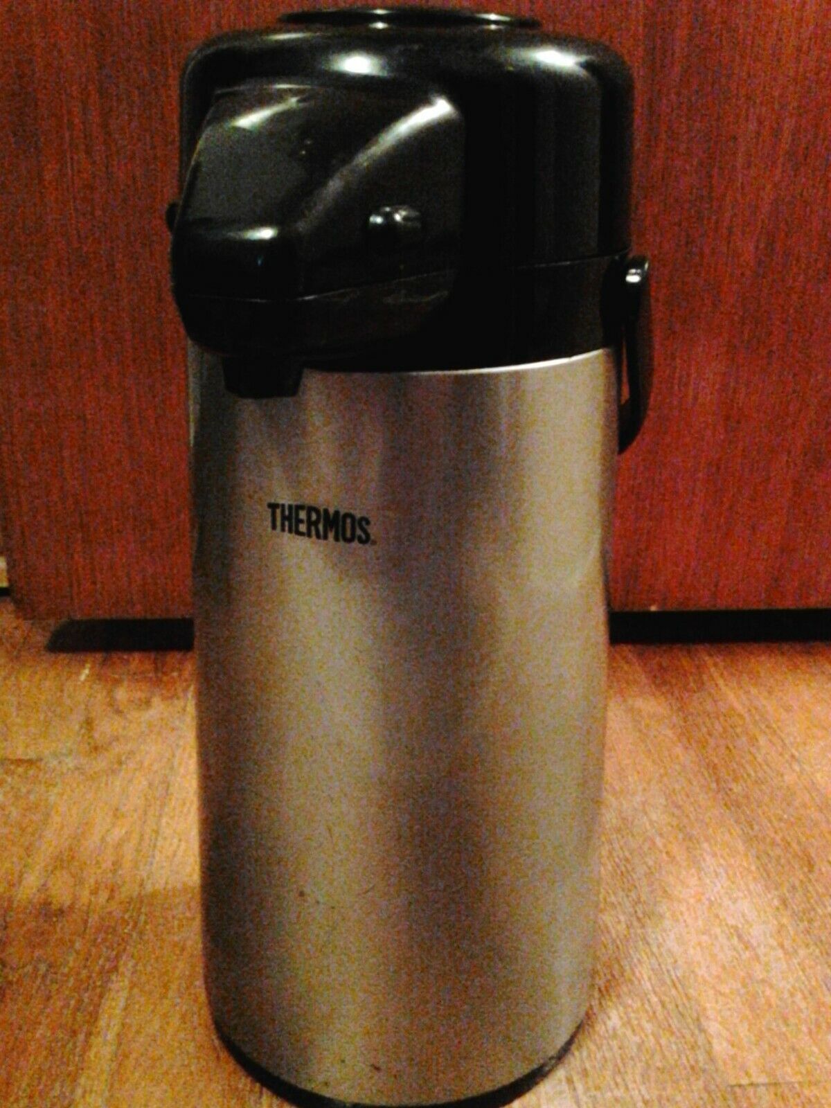 Thermos Container/bottle W/ Handle & Dispenser, Coffee, Tea, Hot & Cold Drinks!